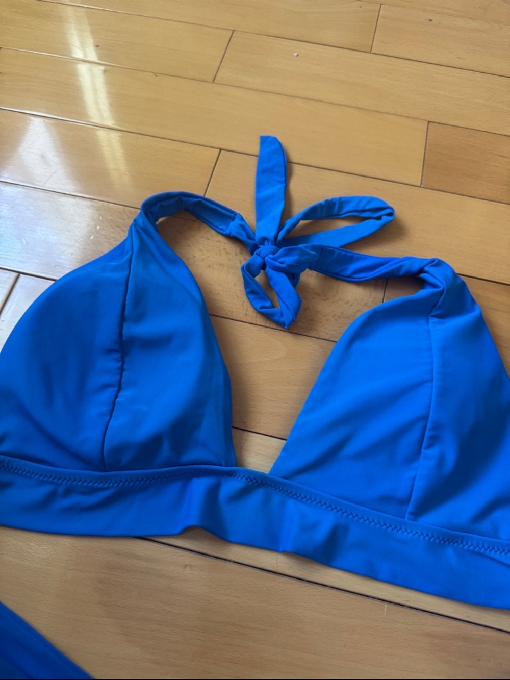 Bikini Set in Blue - Picture 3 of 5